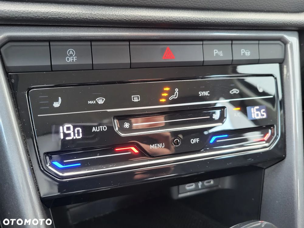 Volkswagen T-Roc 1.5 TSI Style DSG - 27