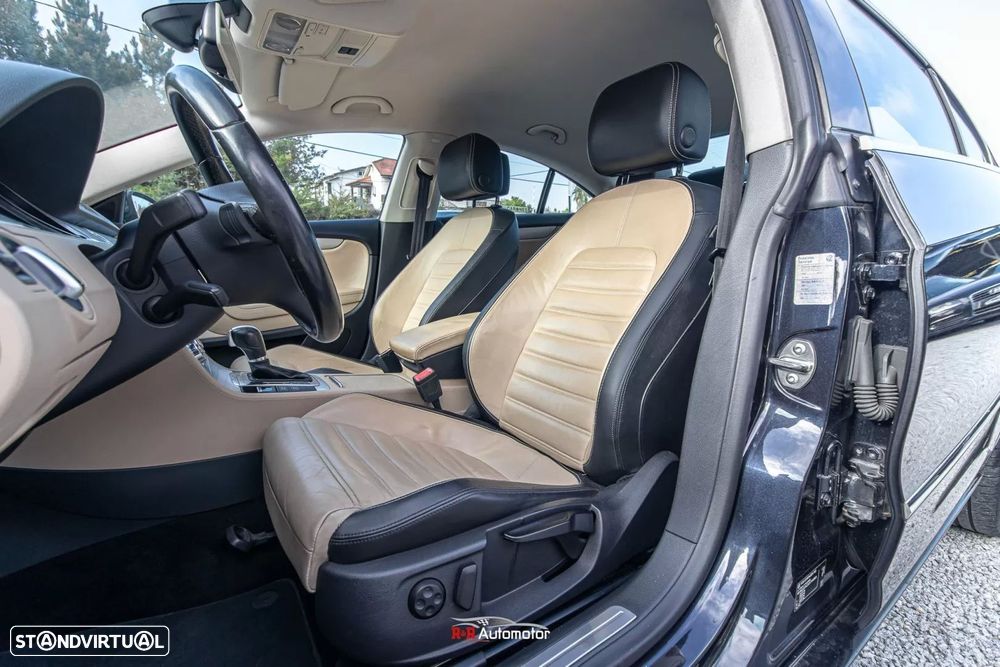 VW Passat CC 2.0 TDi BlueMotion DSG - 16