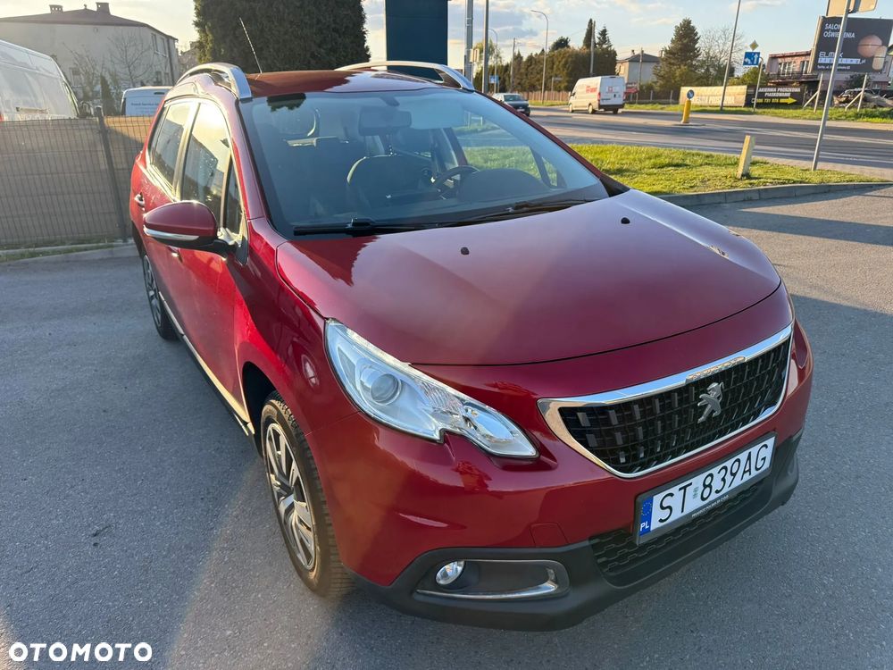 Peugeot 2008 1.2 Pure Tech Allure S&S EAT6 - 1