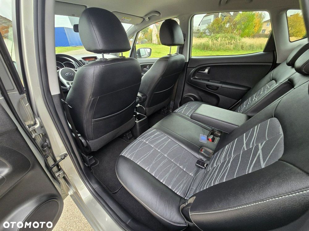 Kia Venga 1.6 Business Line - 7