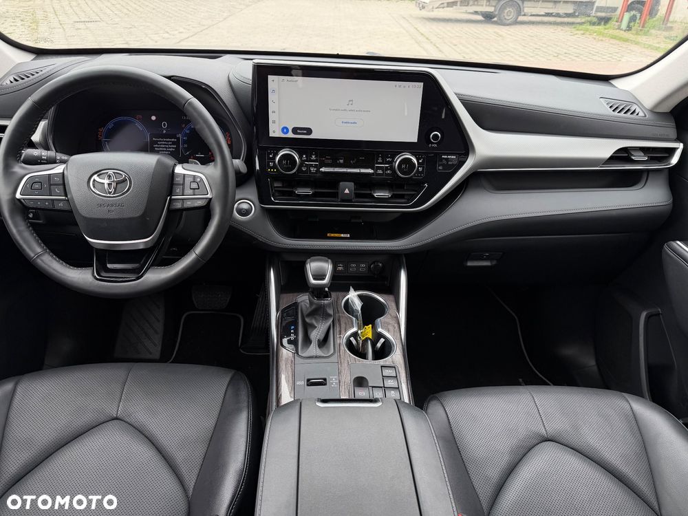 Toyota Highlander 2.5 Hybrid Business Edition - 37