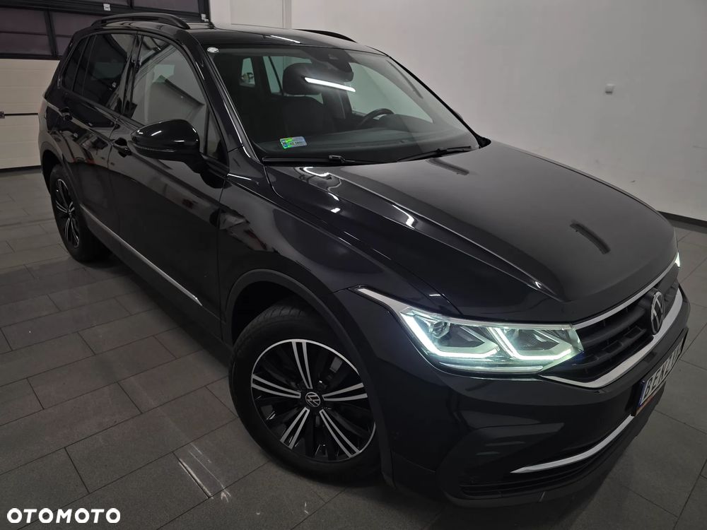 Volkswagen Tiguan 2.0 TSI 4Mot Elegance DSG - 32