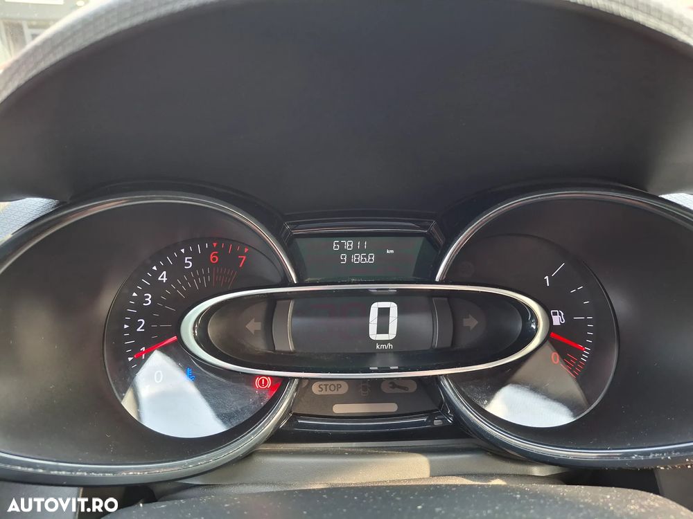 Renault Clio TCe Life - 15