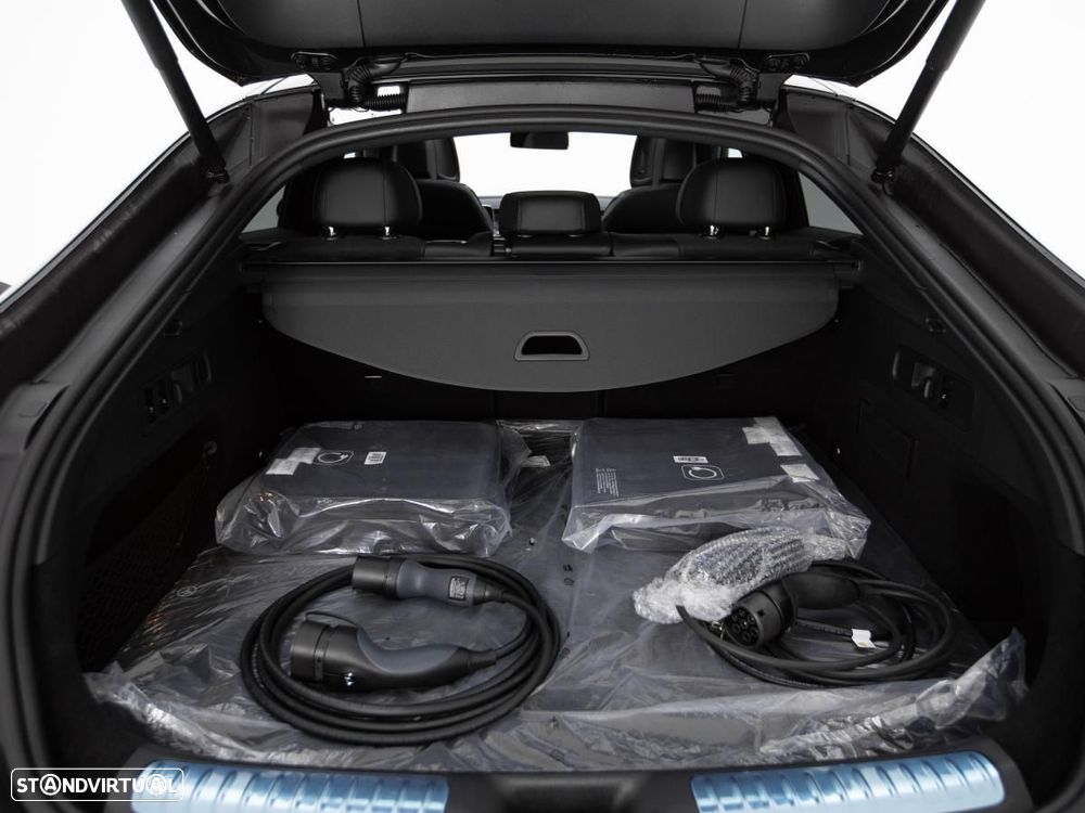 Mercedes-Benz GLC 300 de Coupe 4Matic - 13