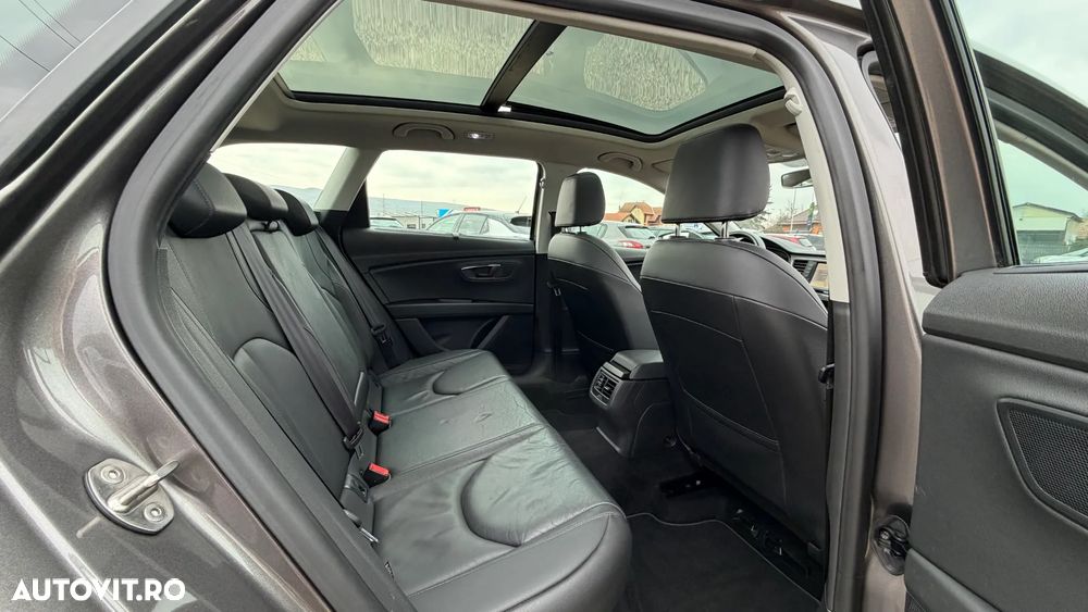 Seat Leon 2.0 TDI Start&Stop 4DRIVE DSG X-Perience - 16