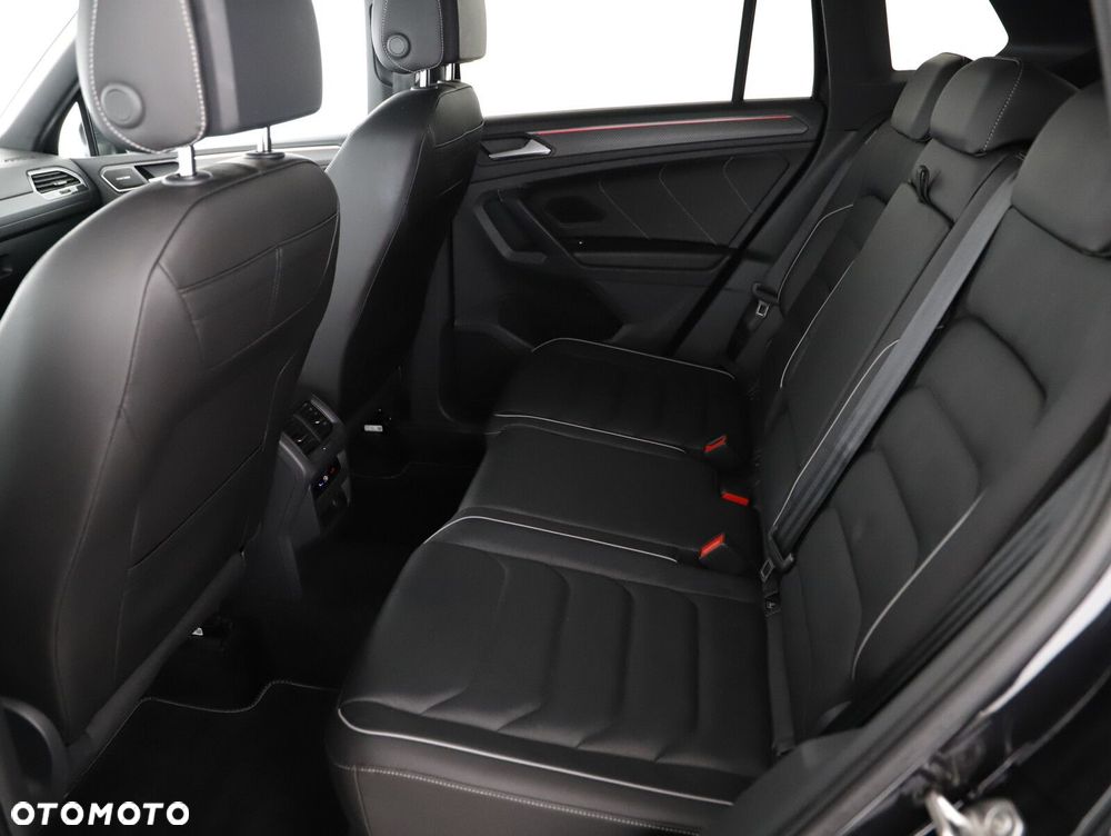 Volkswagen Tiguan 2.0 TDI SCR 4Mot R-Line DSG - 12
