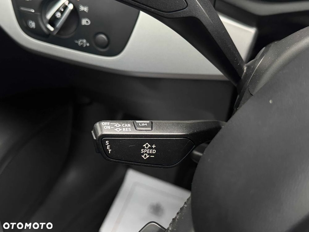 Audi A4 Avant 2.0 TDI S tronic - 39