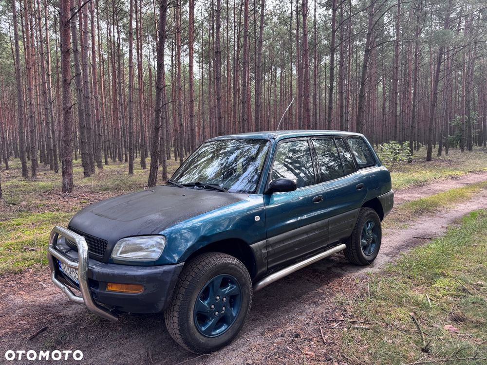 Toyota RAV4 2.0 - 1