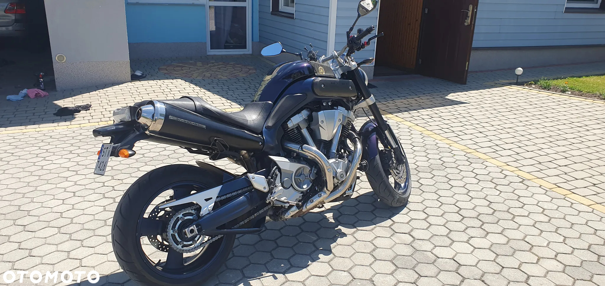 Yamaha MT - 7