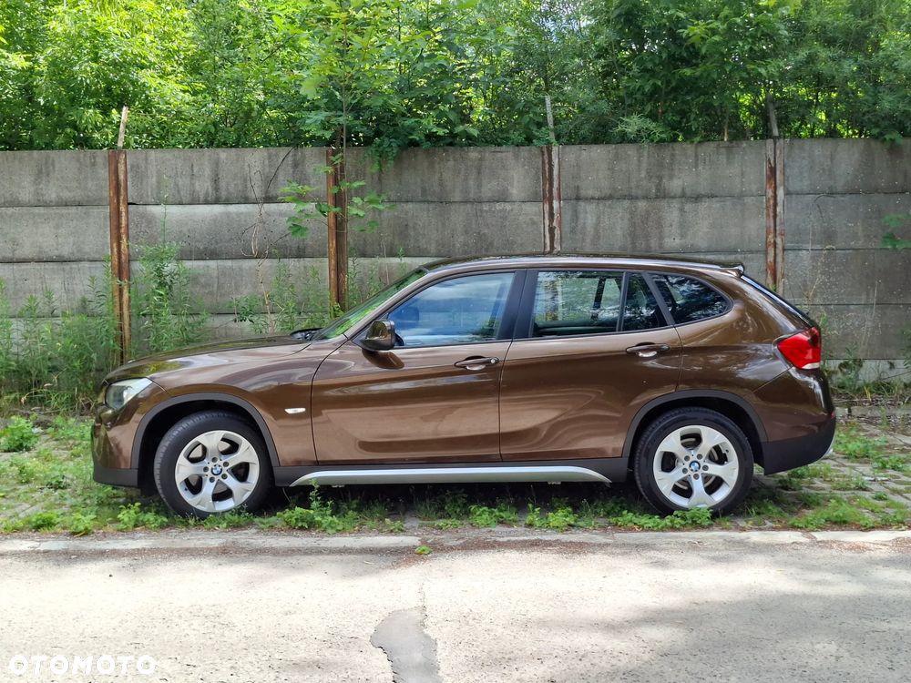 BMW X1 sDrive18d - 16