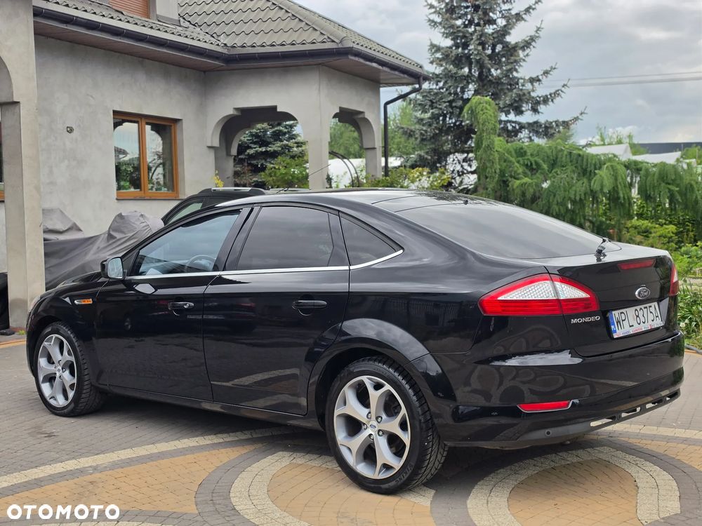 Ford Mondeo - 8