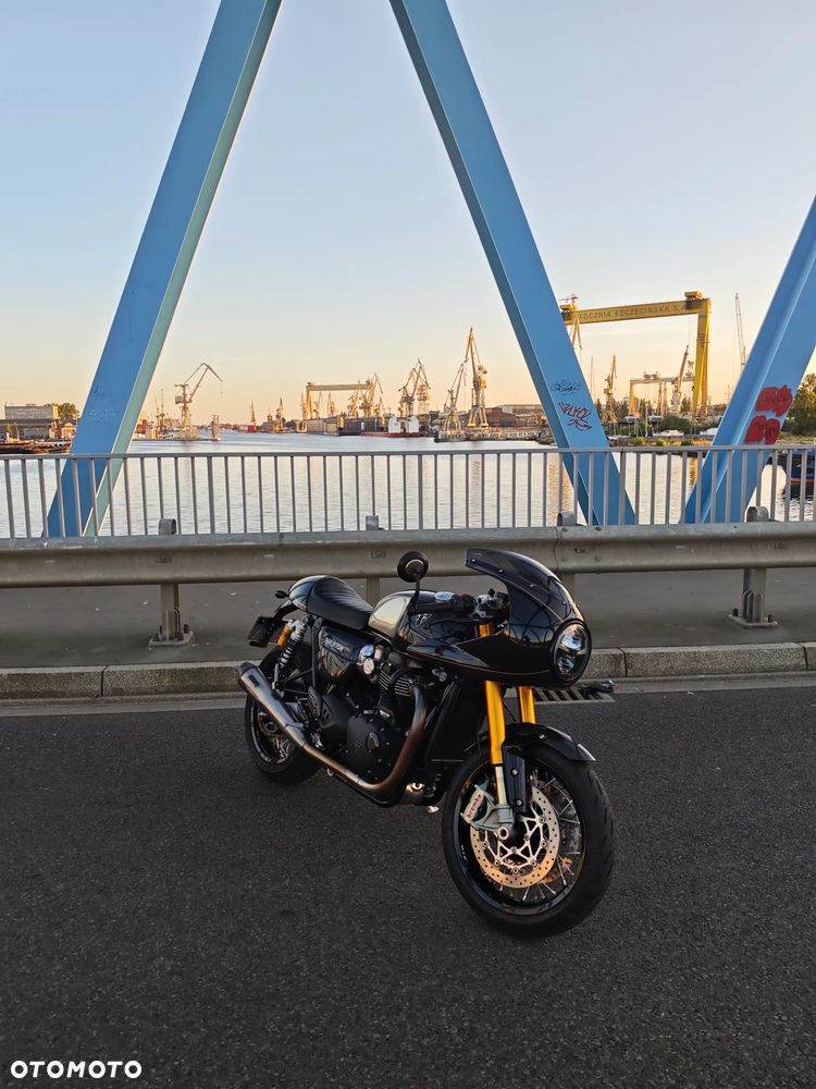 Triumph Thruxton - 35