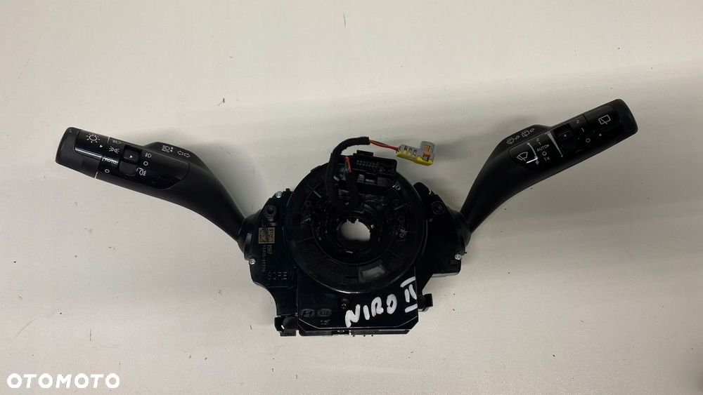 KIA NIRO II TAŚMA PRZEŁĄCZNIK MANETKA KIERUNKOWSKAZÓW ŚWIATEŁ AIR BAG 21-23 - 2