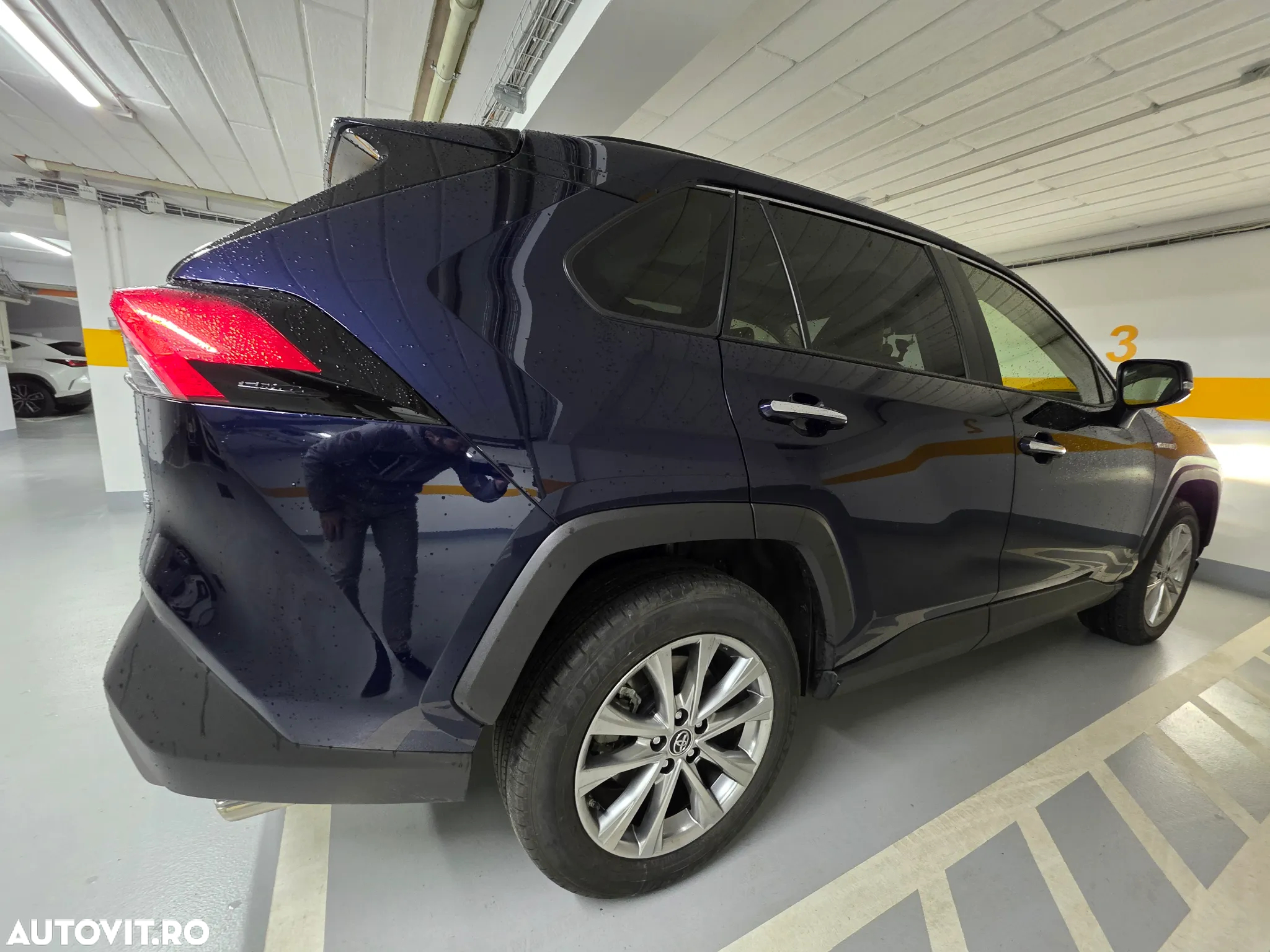 Toyota RAV4 2.5 Hybrid VVT-iE 4x4 Luxury Plus - 6