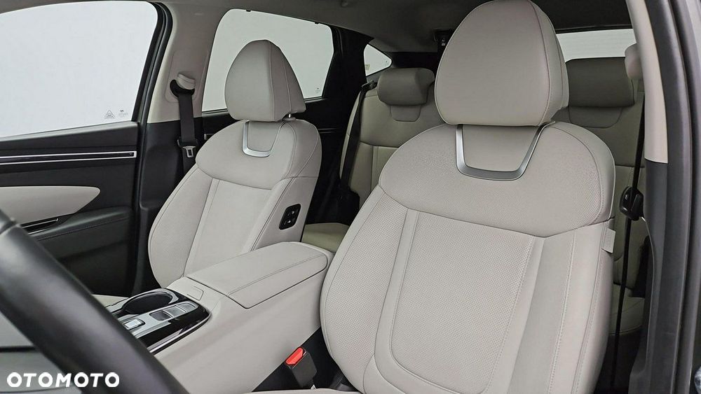 Hyundai Tucson - 11