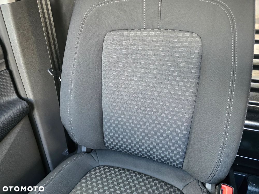 Ford Transit Connect - 18