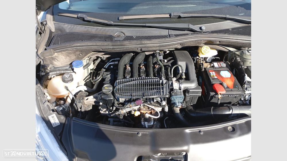 Peugeot 208 1.2 PureTech Style - 12