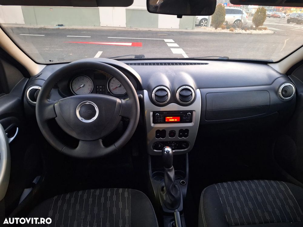 Dacia Logan 1.5 dCi Laureate - 8