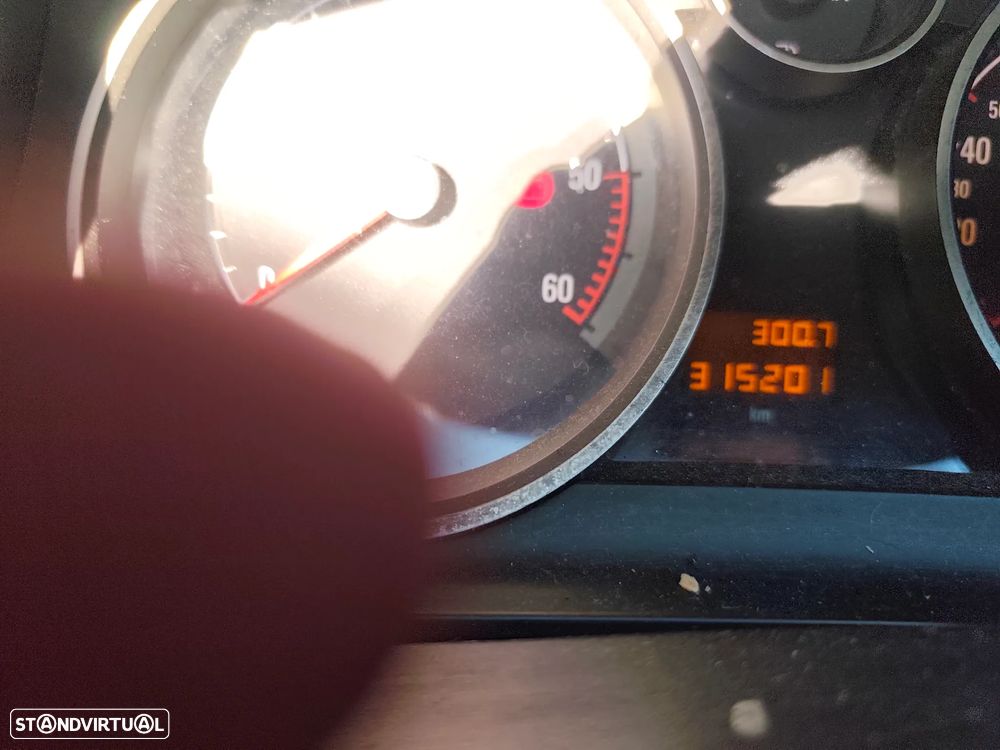 Opel Astra 1.3 CDTi Cosmo - 1