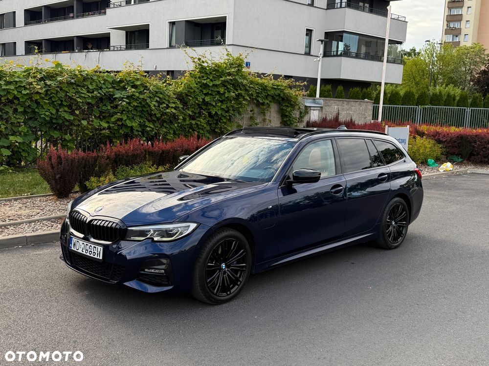 BMW Seria 3 330e M Sport - 21