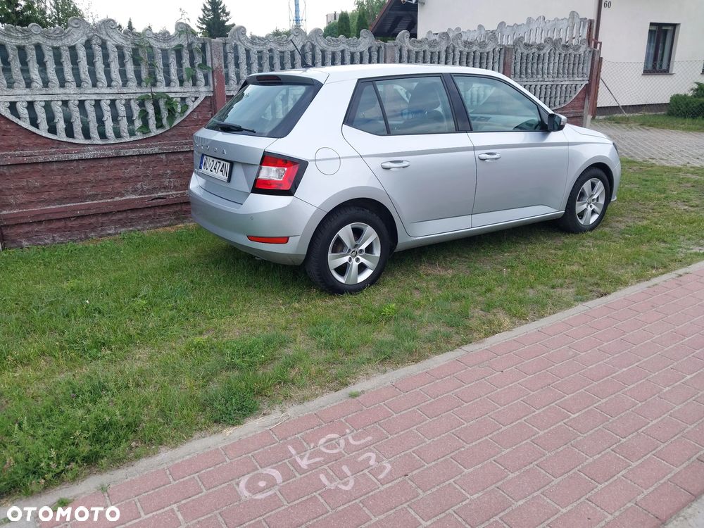 Skoda Fabia 1.0 TSI Style - 2