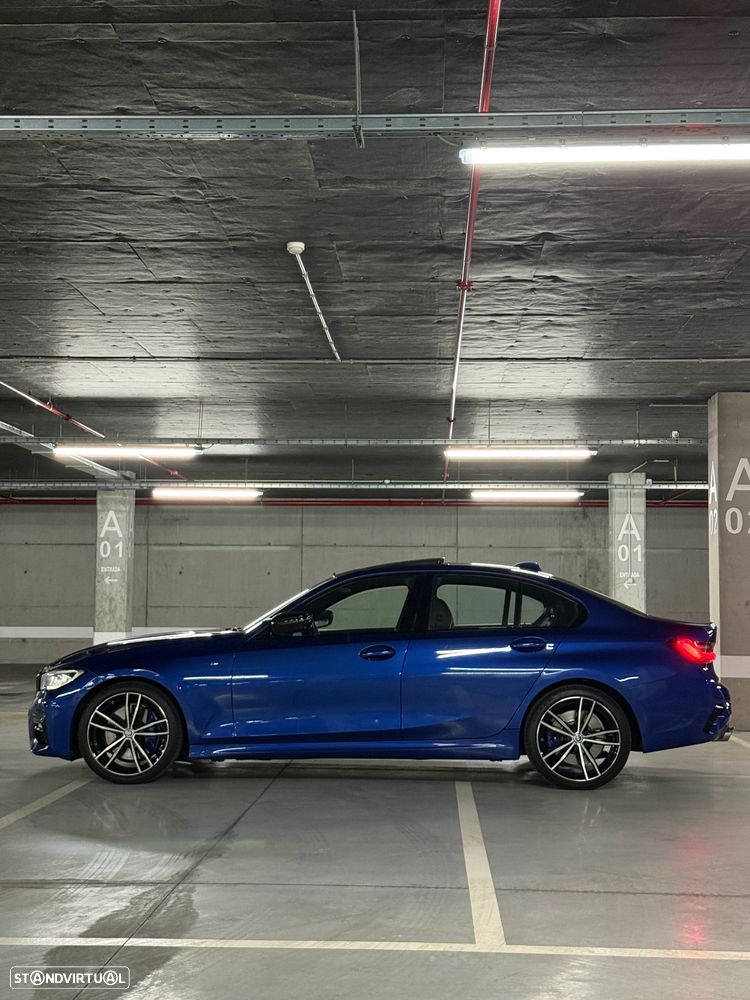 BMW 330 i Pack M Auto - 3