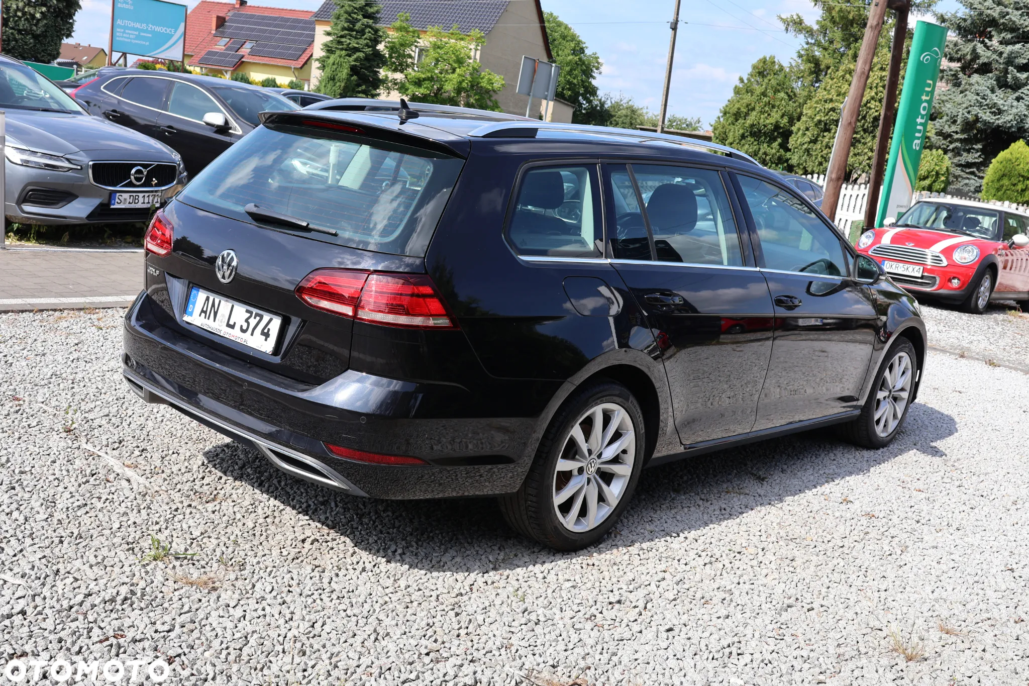 Volkswagen Golf 1.5 eTSI OPF DSG Style - 3