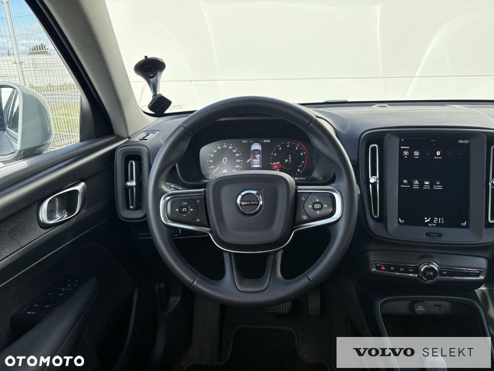 Volvo XC 40 - 23