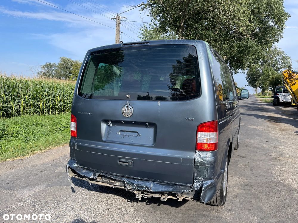 Volkswagen Multivan TDI L1 Highline - 32