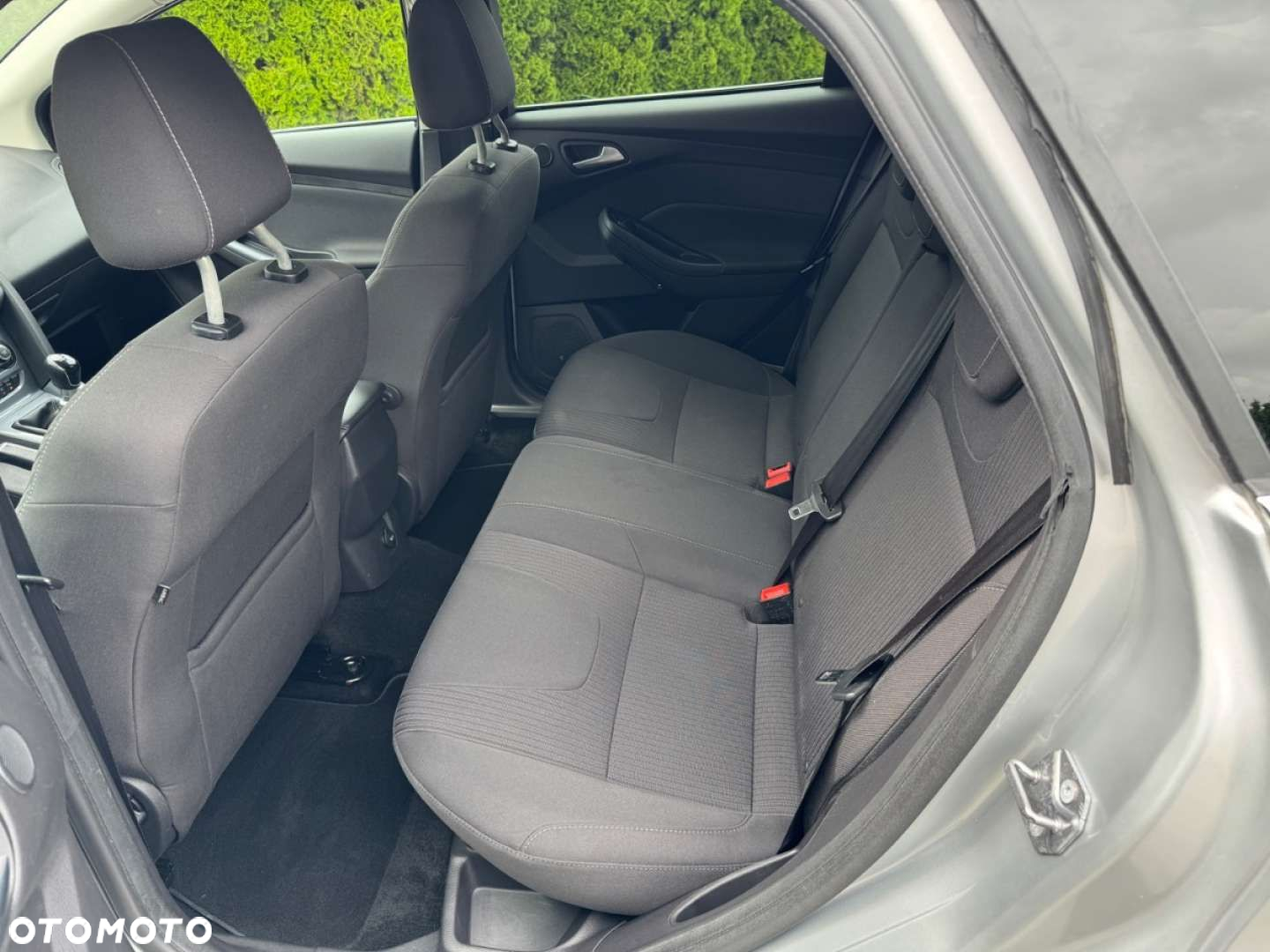 Ford Focus - 25