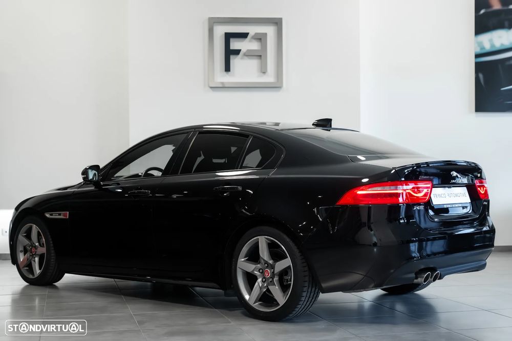 Jaguar XE 2.0 D R-Sport Aut. - 3