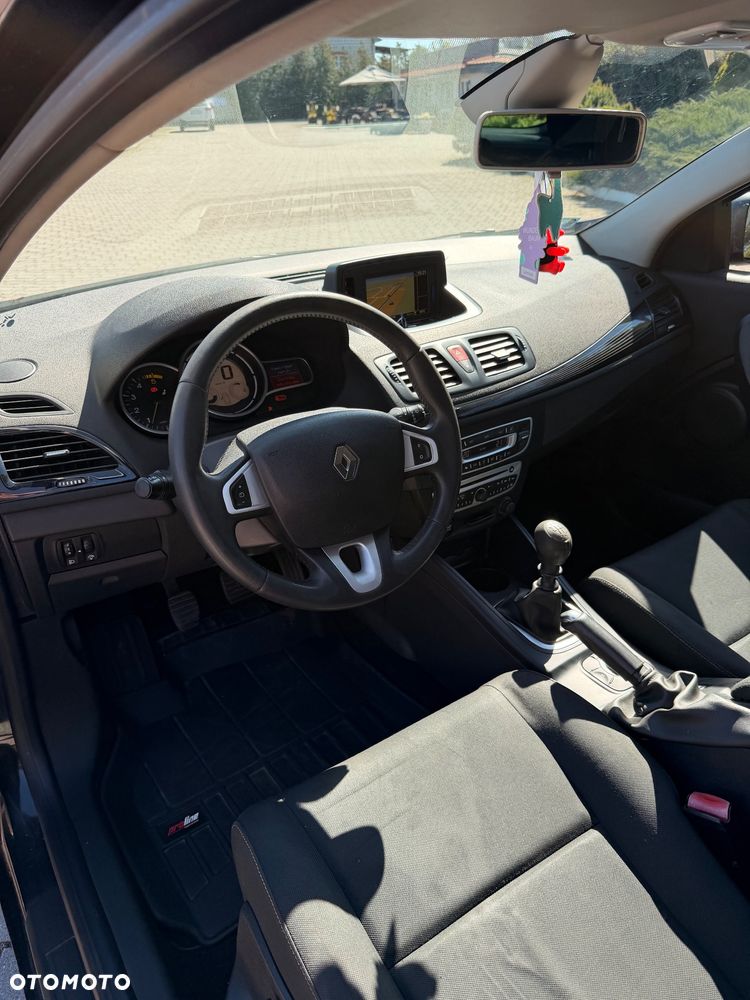 Renault Megane - 11