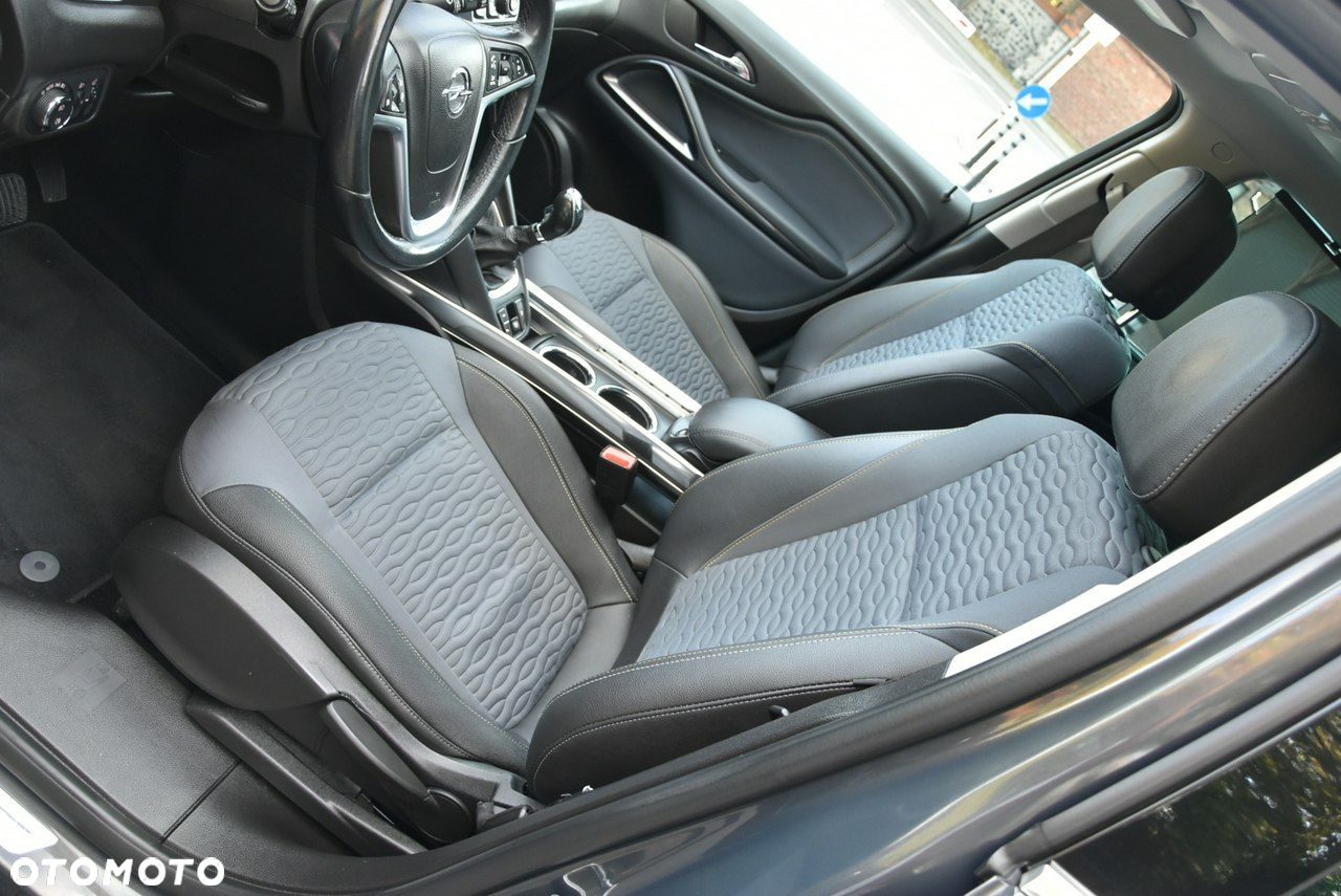 Opel Zafira 1.6 CDTI Cosmo - 35