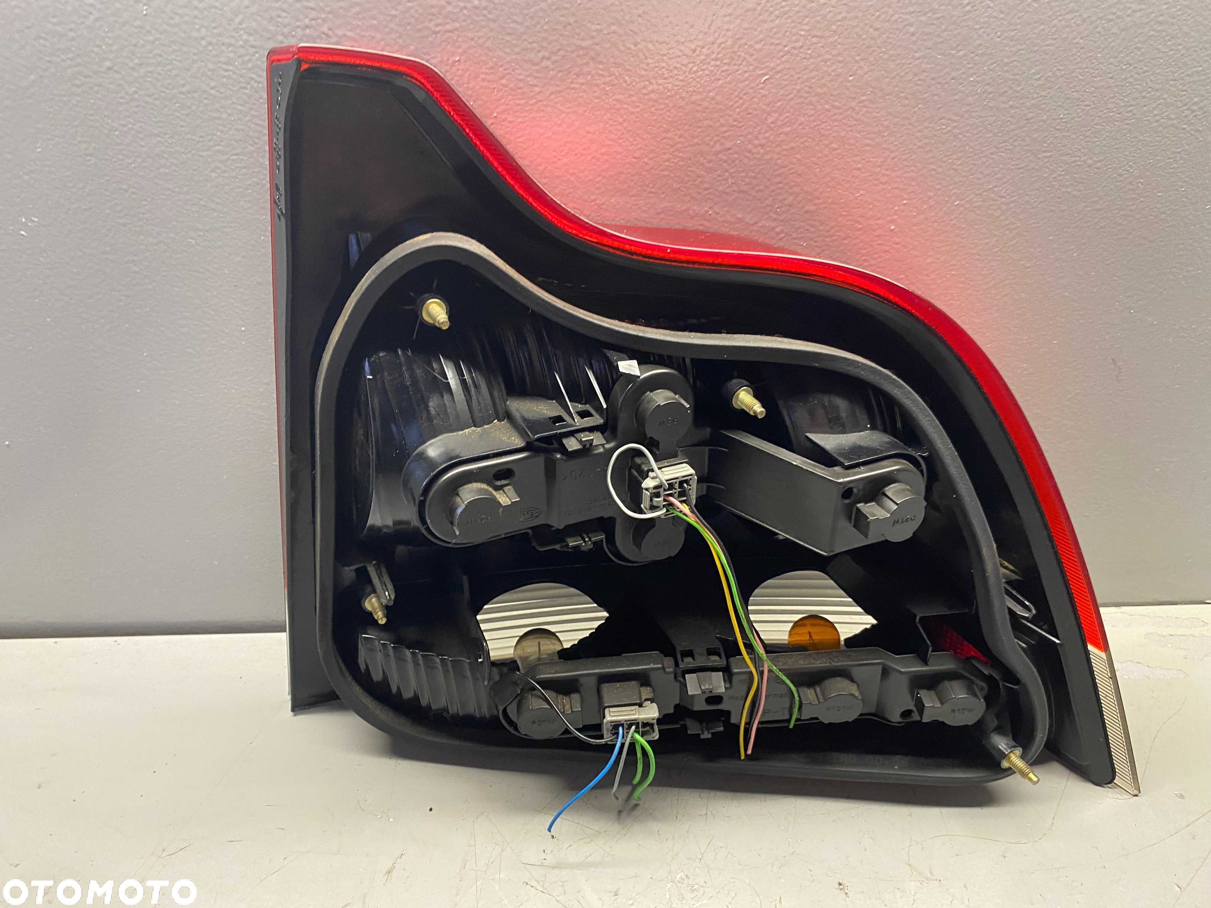 262C Lampa LT Volvo S60 I - 2