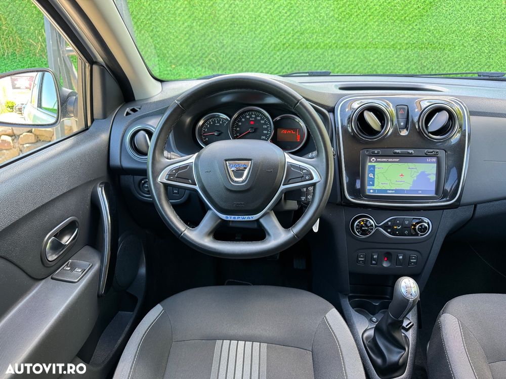 Dacia Sandero Stepway TCe 90 (S&S) Celebration - 10