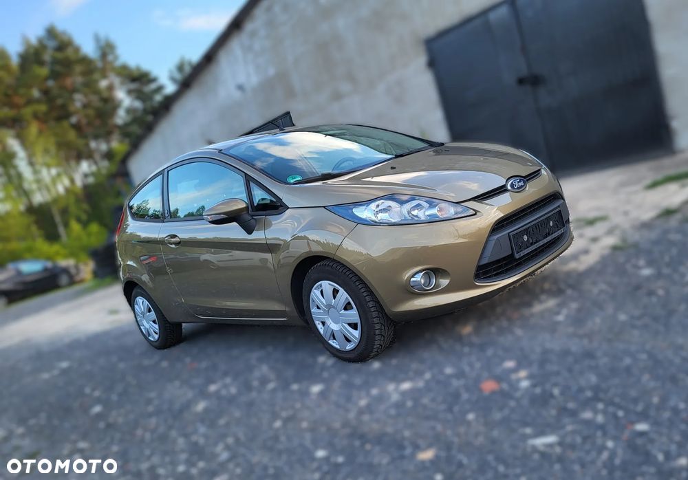 Ford Fiesta - 2