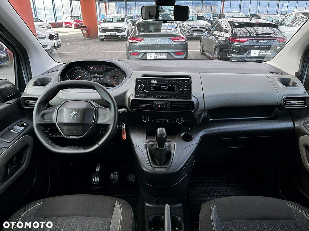Peugeot Rifter - 14