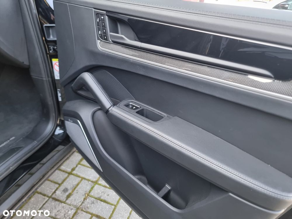 Porsche Cayenne E-Hybrid Tiptronic S Platinum Edition - 15