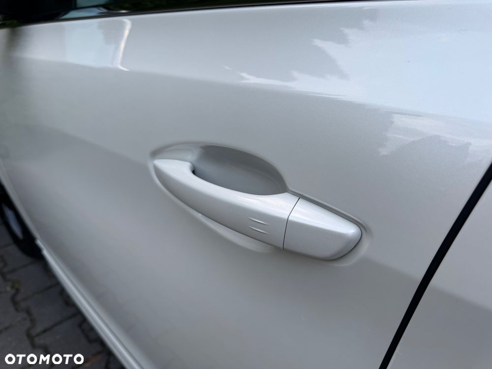 Peugeot 308 BlueHDi 130 Stop & Start GT - 19