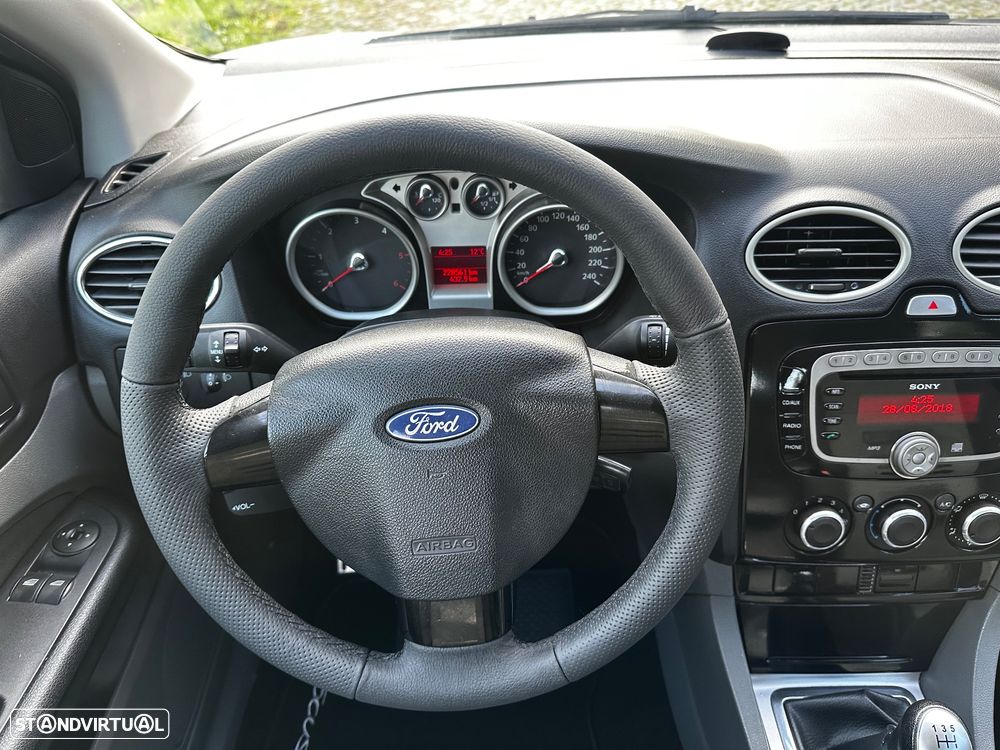 Ford Focus SW 1.6 TDCi Sport - 20