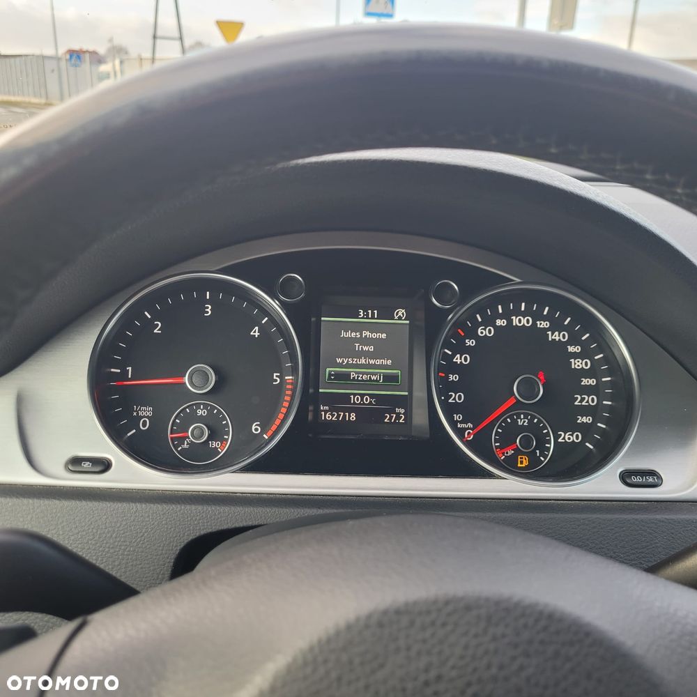 Volkswagen Passat 2.0 TDI 4Mot Highline DSG - 33