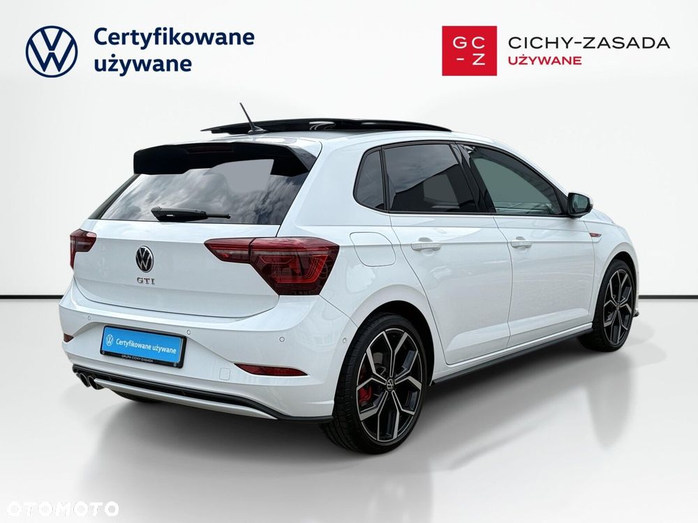 Volkswagen Polo - 5