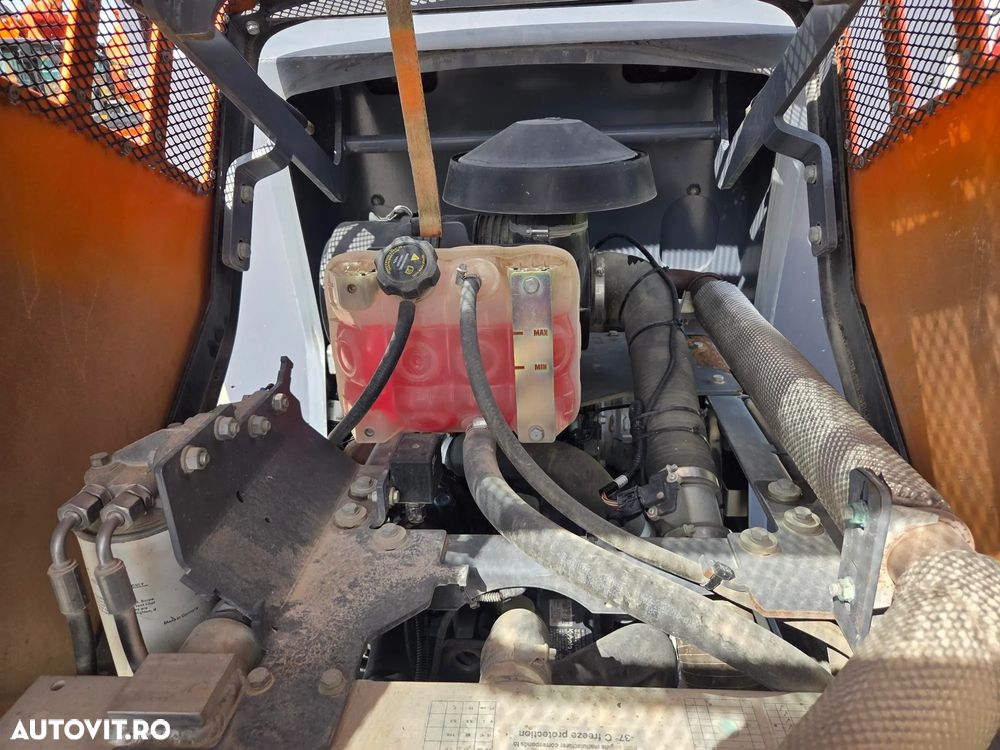 Hamm H7i, 7 tone, 2018, 1.400h, latime tambur 1,35m, Certificat CE, produs in Germania, motor Kubota 75CP, anvelope 90% ok, aer conditionat, posibilitate leasing 3 ani, STARE CA NOU, PROMOTIE -48.900 EUR+Tva - 17