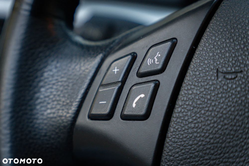 BMW Seria 3 320d DPF - 22