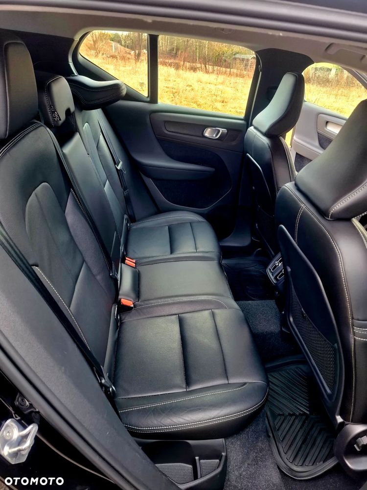 Volvo XC 40 T3 Geartronic Inscription - 23