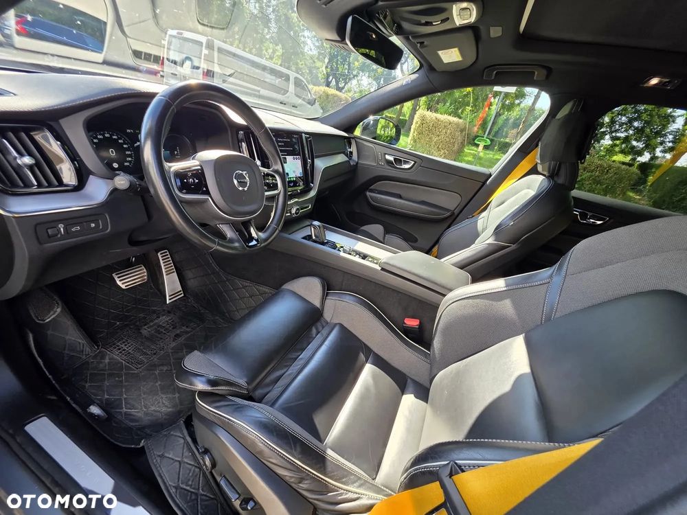 Volvo XC 60 - 24