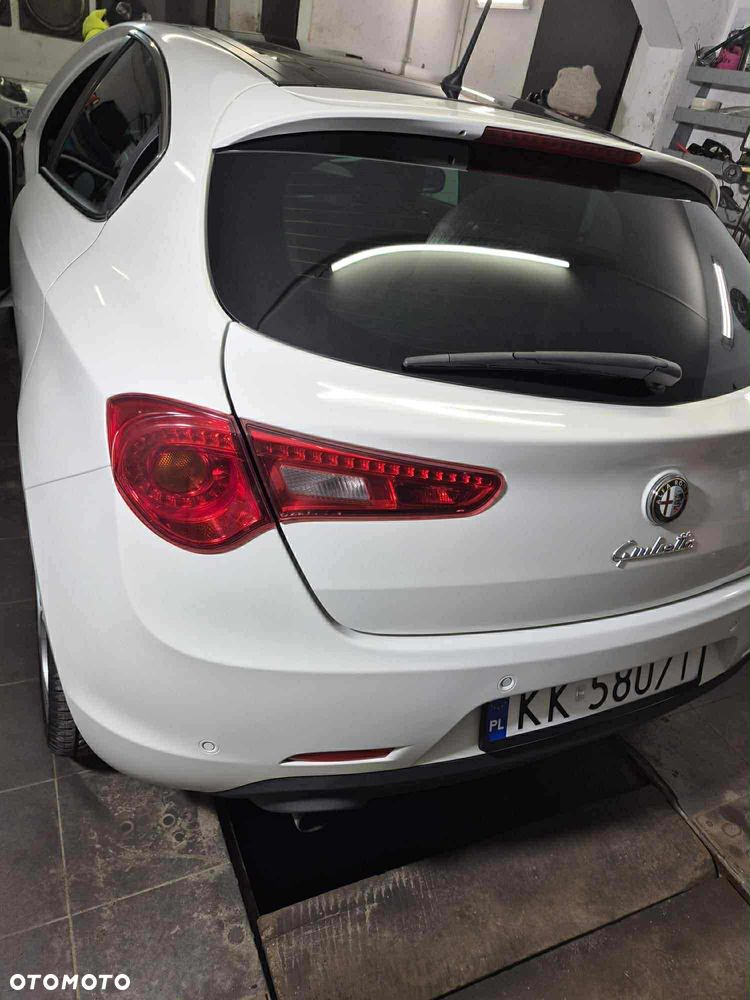 Alfa Romeo Giulietta 1.4 TB MultiAir Distinctive - 19