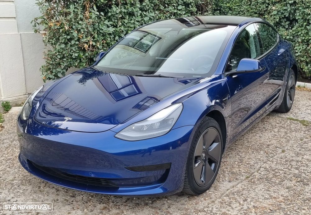 Tesla Model 3 Standard Range Plus RWD - 1