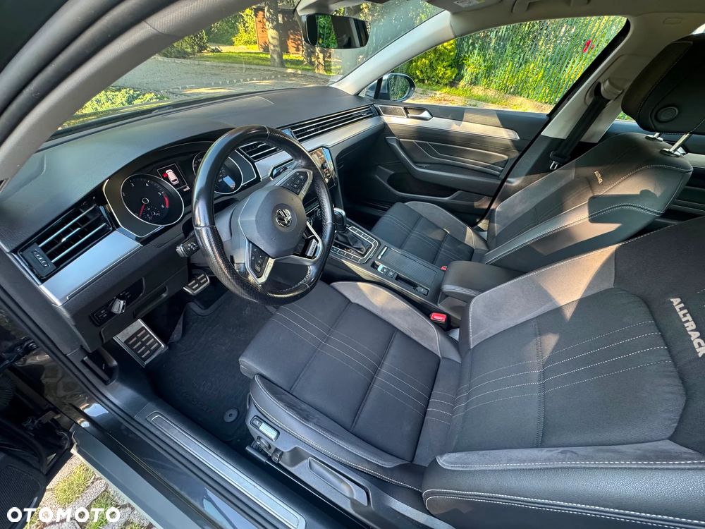 Volkswagen Passat Alltrack - 9