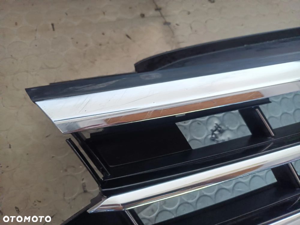 3G0853651CD grill atrapa rline LIFT VW Passat B8 czesci - 5